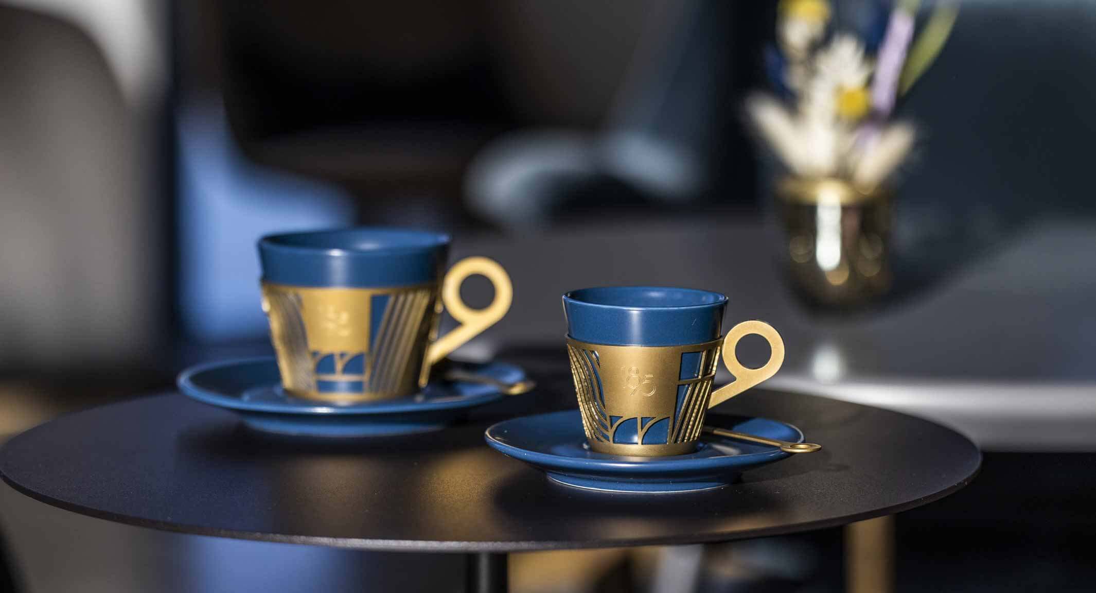 tasses 1895 lavazza